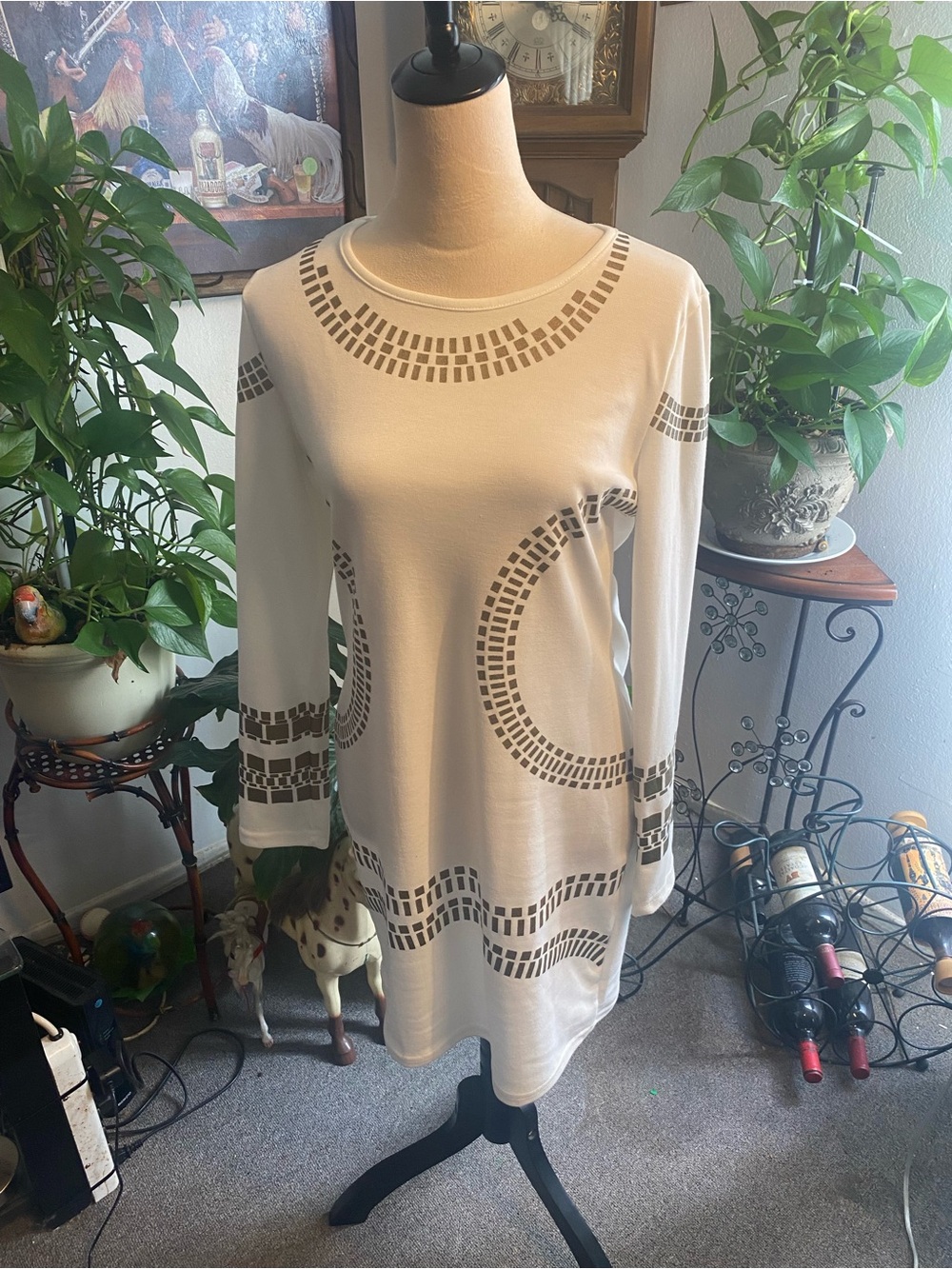 Source Unknown White Long-Sleeve Geometric Print Dress